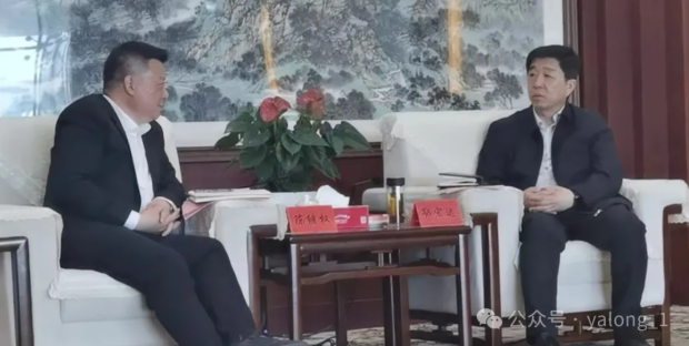 八师石河子市党委书记、八师政委鄂宏达会见亚龙集团董事长陈继权一行